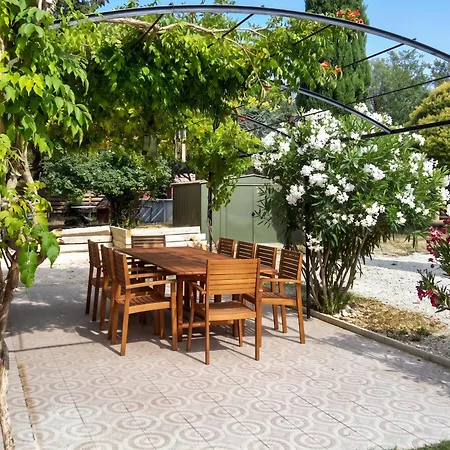 Maison De 3 Avec Piscine Partagee Jardin Clos Et Wifi A Victor La Coste *