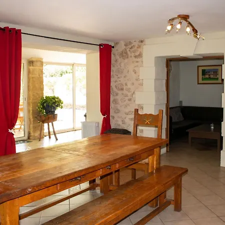 Maison De 3 Avec Piscine Partagee Jardin Clos Et Wifi A Victor La Coste