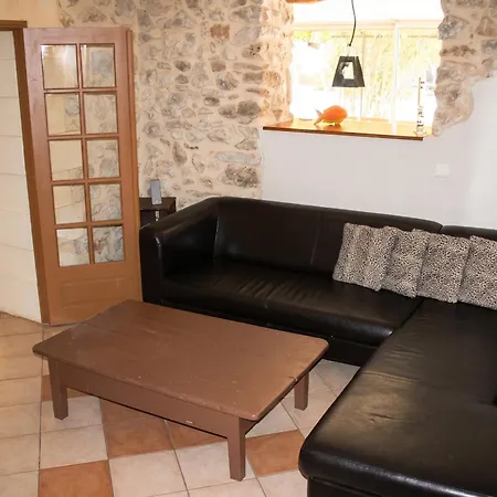 Maison De 3 Avec Piscine Partagee Jardin Clos Et Wifi A Victor La Coste *